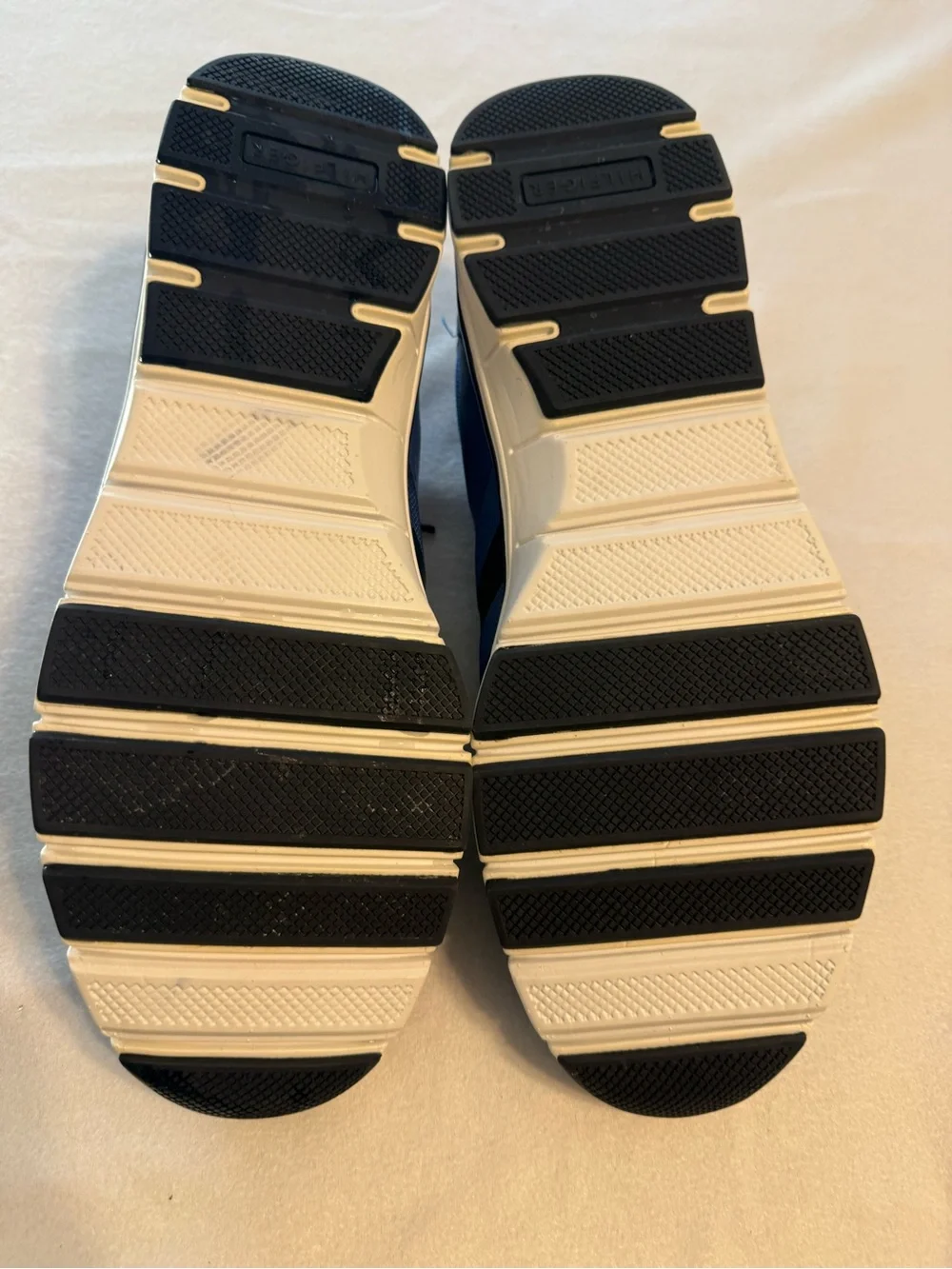 New Tommy Hilfiger Men's Kearny Shoe. Blue. Size 13.
